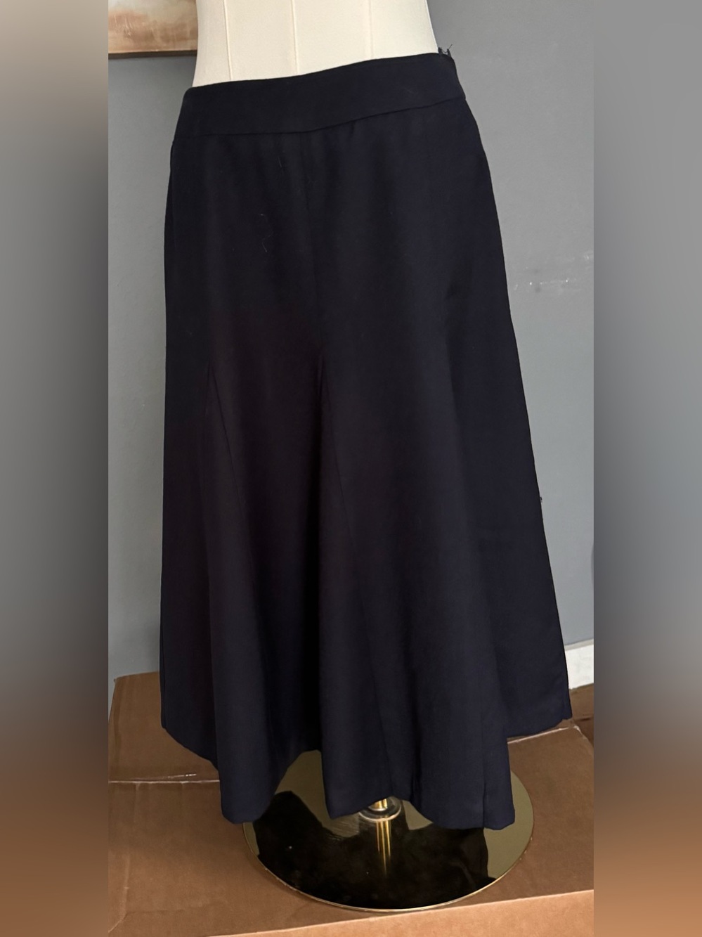 Talbots Wool Blue Midi A Line Skirt Classic Minimalist Size 8